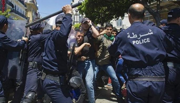 img-117e vendredi du Hirak : la répression s’abat sur les manifestants