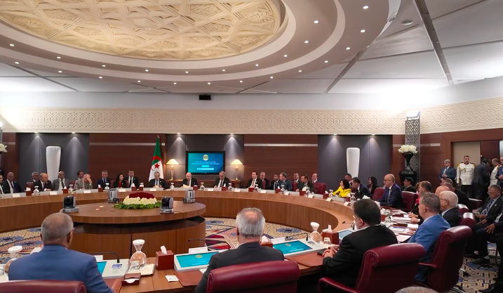 img-Tebboune réunit des chefs de partis : une consultation pour une élection sans contestation