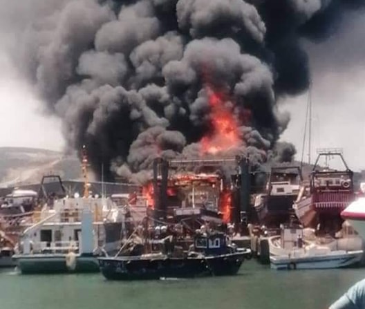 img-Incendie ravageur au port de pêche de Zemmouri (Boumerdes)