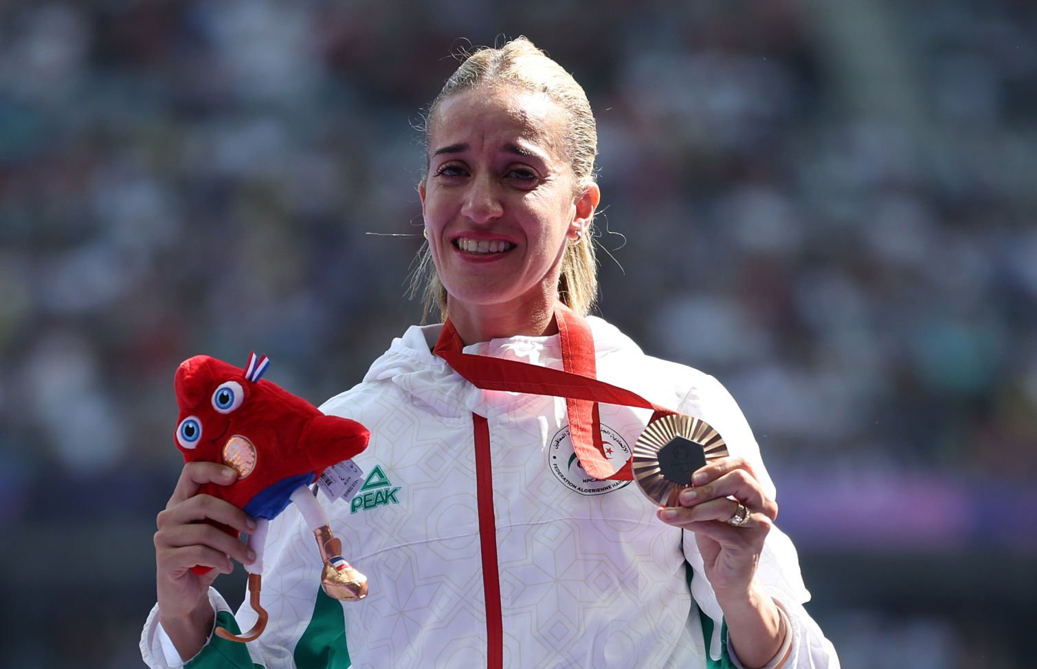img-Jeux paralympiques : Lynda Hamri décroche la médaille de bronze