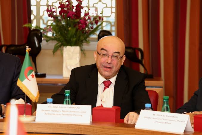 img-L’ex-ministre de l’Intérieur, Salah Eddine Dahmoune, sous mandat de dépôt