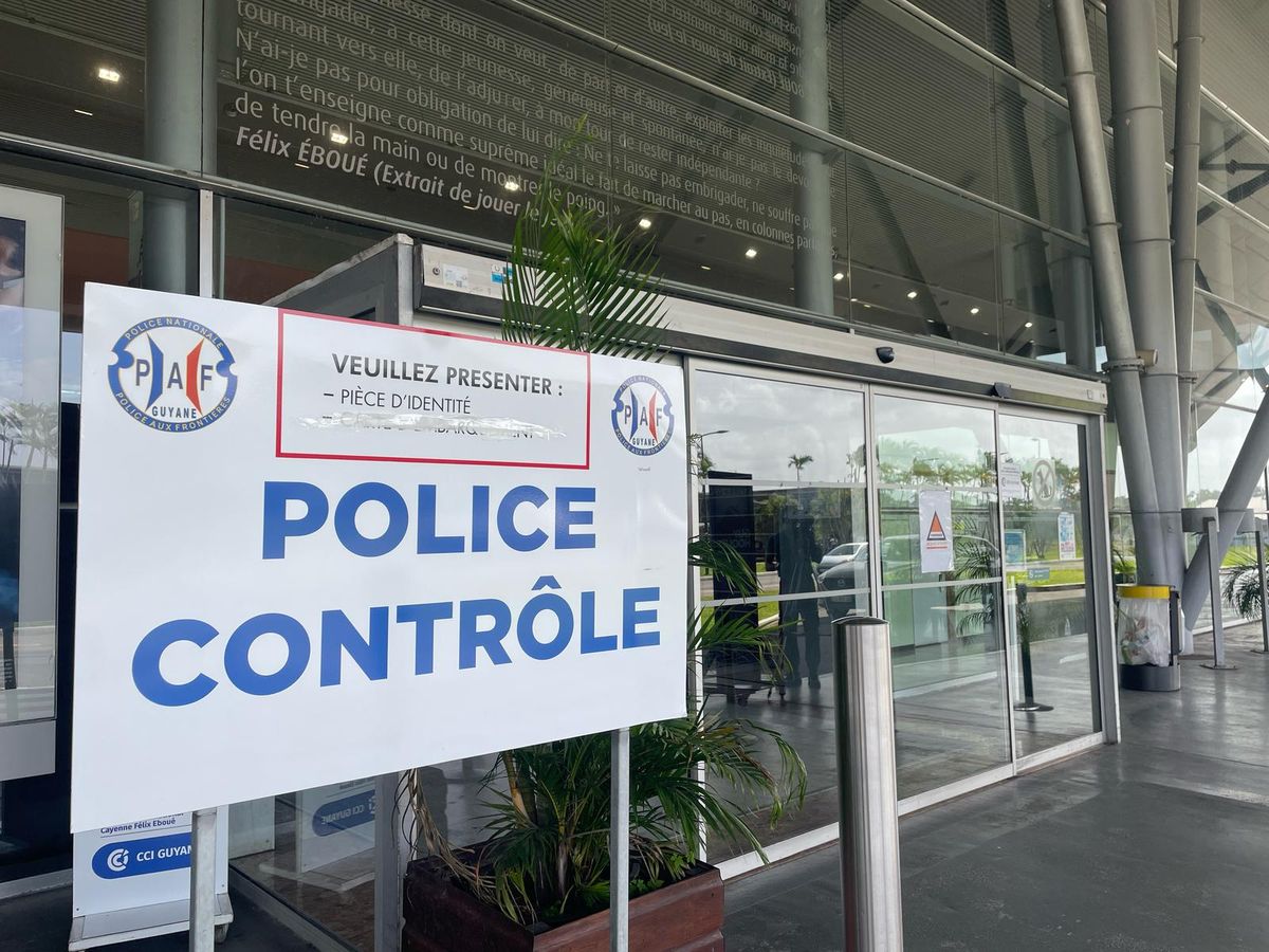 img-L’épouse de l’ambassadeur d’Algérie au Mali refoulée de France