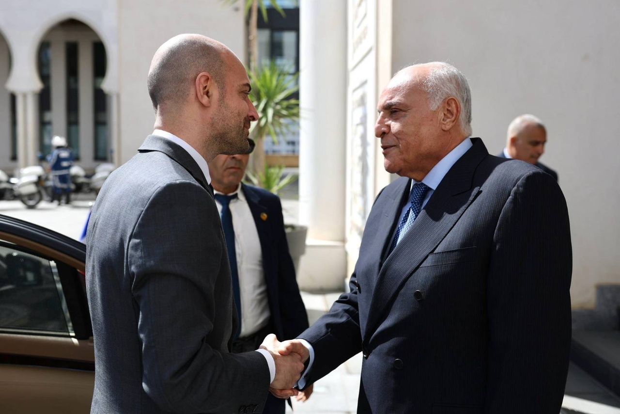 img-Jean-Noël Barrot à Alger : la voie ouverte devant le compromis politique ?