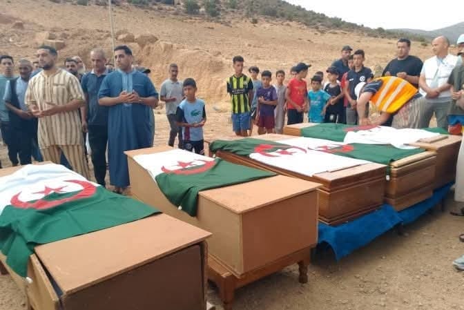img-Tlemcen: Il passe au couteau 6 membres d’une même famille puis met le feux à leur maison