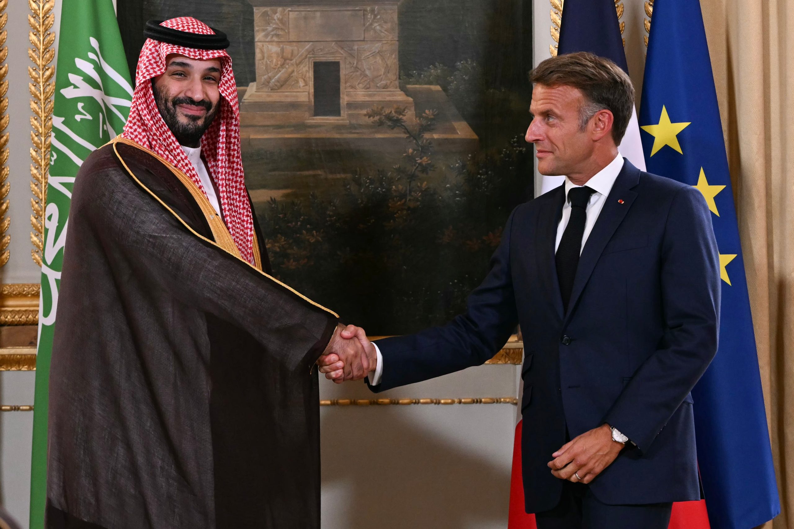 img-MBS à Paris : 6 milliards d’euros pour des parcs à thème et une moisson d’accords