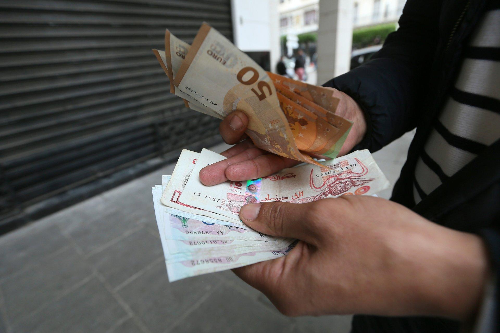 img-Le GAFI alerte sur le rôle des contrôles de change dans l’essor des circuits financiers parallèles