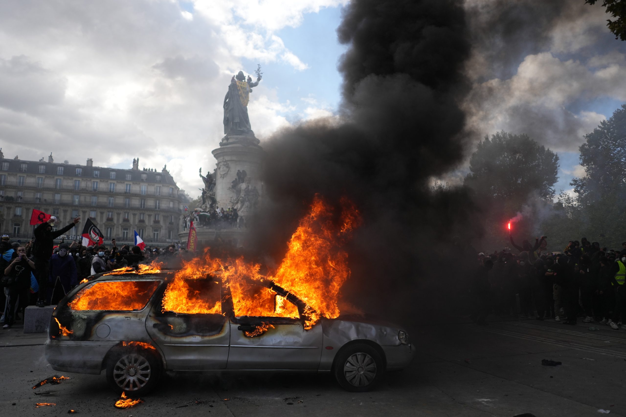 img-France, la crise sociale se double d’une crise du maintien de l’ordre