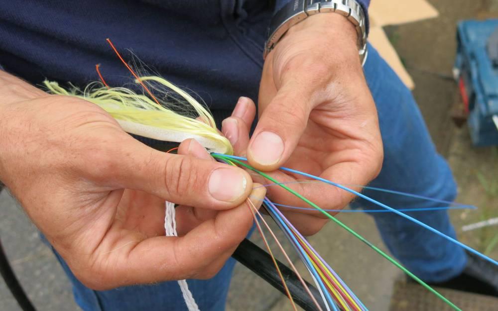 Technicien fibre optique raccordement FTTH Algérie